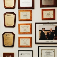 Plaque Mounting